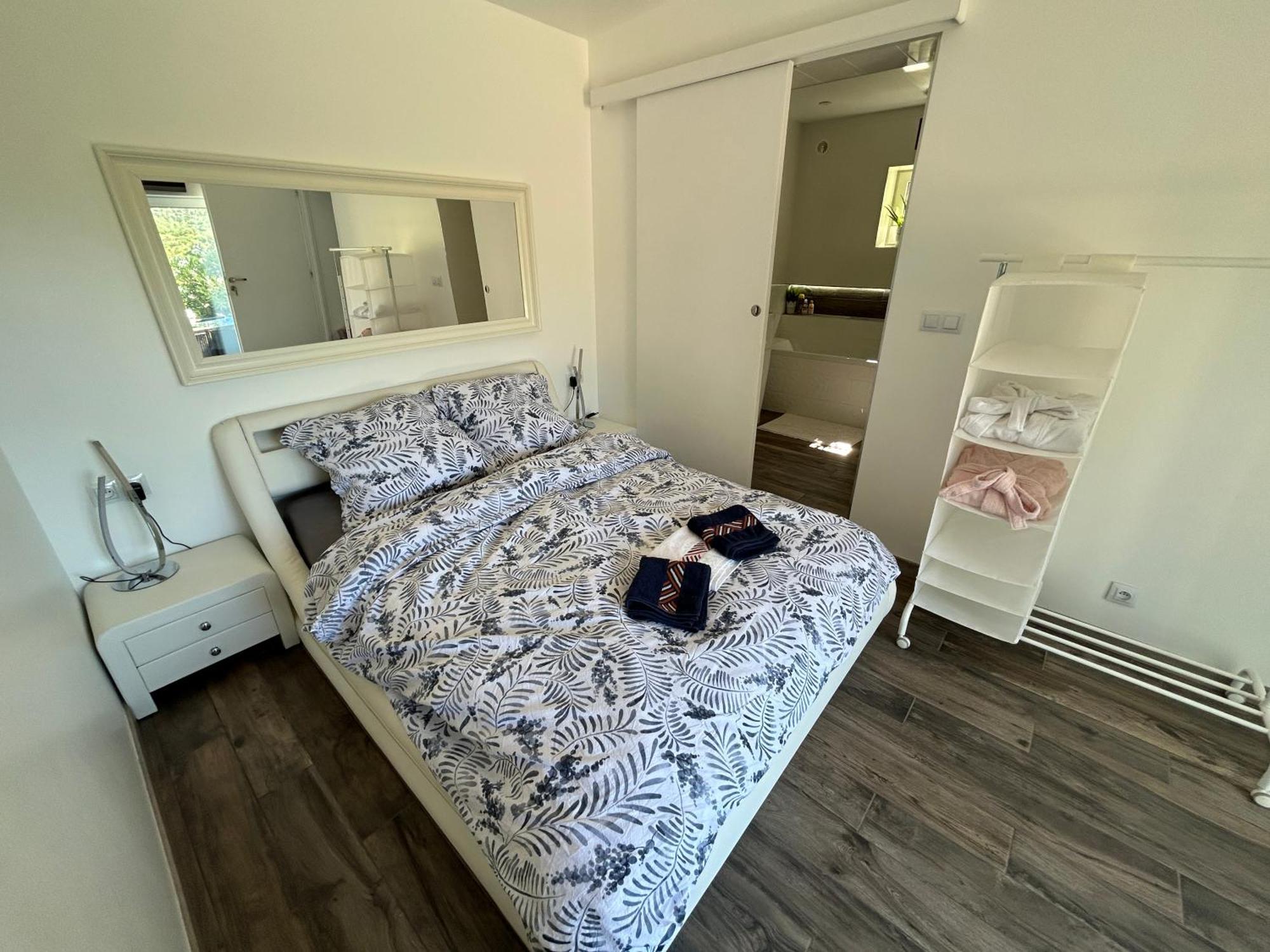Belle Chambre Privee Avec Le Jardin Privatif Et Le Jacuzzi Cavalaire-sur-Mer Exterior foto