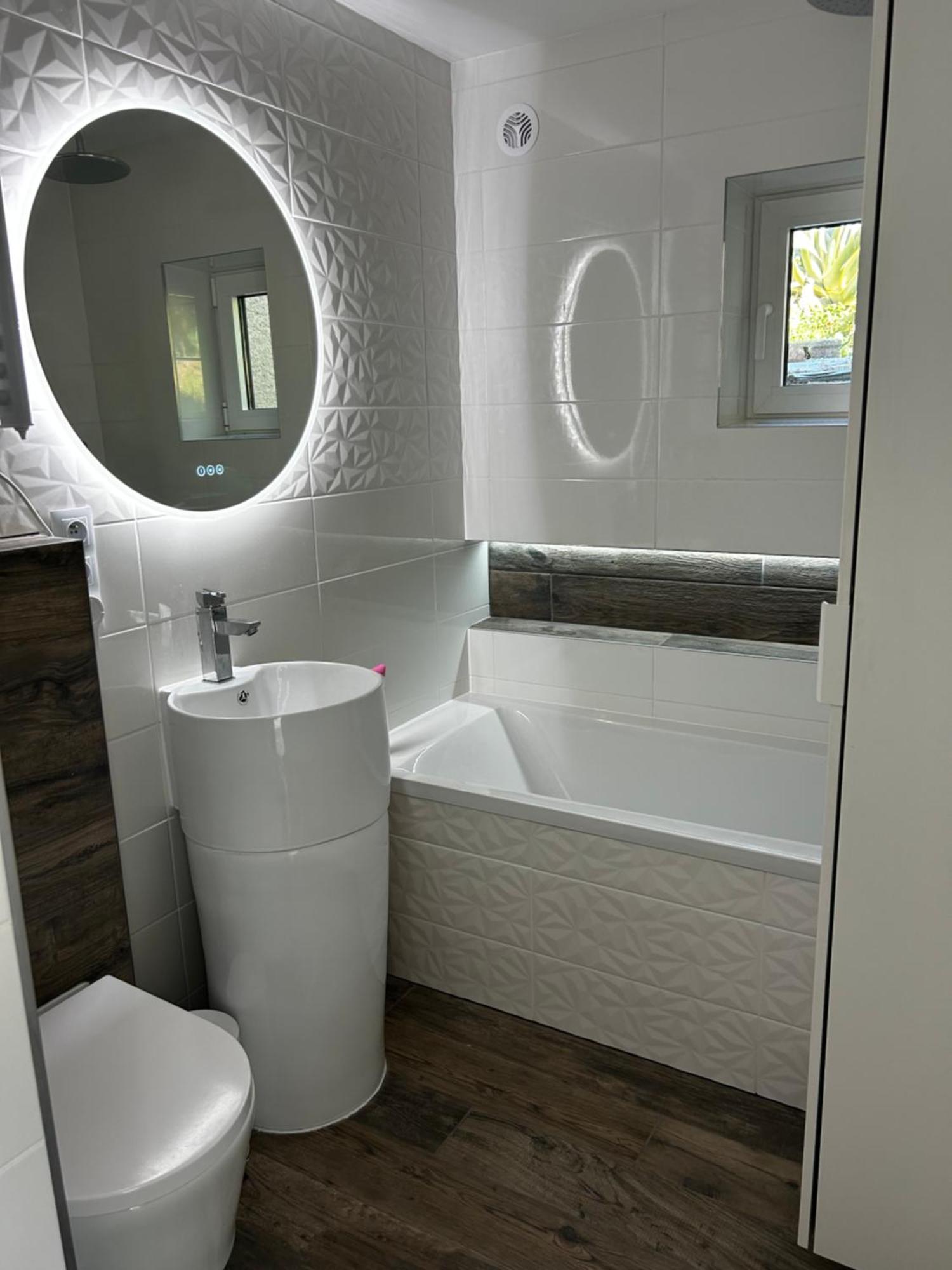 Belle Chambre Privee Avec Le Jardin Privatif Et Le Jacuzzi Cavalaire-sur-Mer Exterior foto